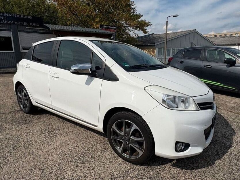 Yaris