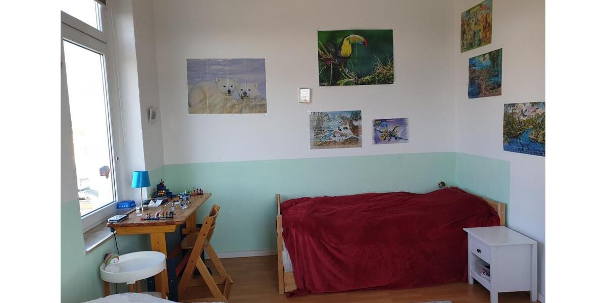 Etagenwohnung Genthin - 2 Zimmer, 80 m&sup2;, 398&euro; | Angebot:25959299