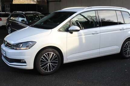 VW Touran 135.000 km 12.490 &euro; Wuppertal 42115