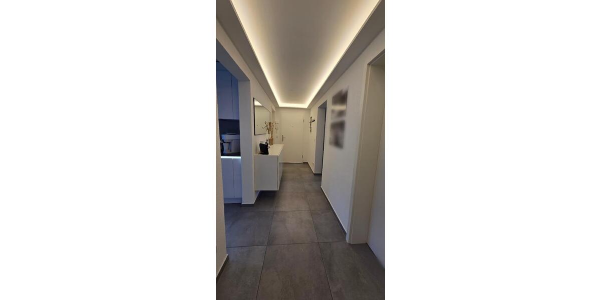 Etagenwohnung Singen (Hohentwiel) - 3 Zimmer, 66 m&sup2;, 280.000&euro; | Angebot:26380775