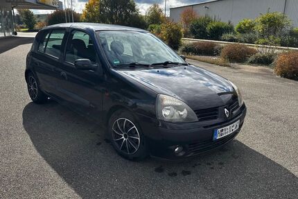 Renault Clio 182.000 km 1.950 &euro; Giengen an der Brenz 89537