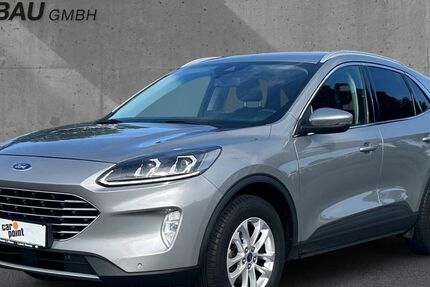 Ford Kuga 47.000 km 20.900 € Löbau 02708