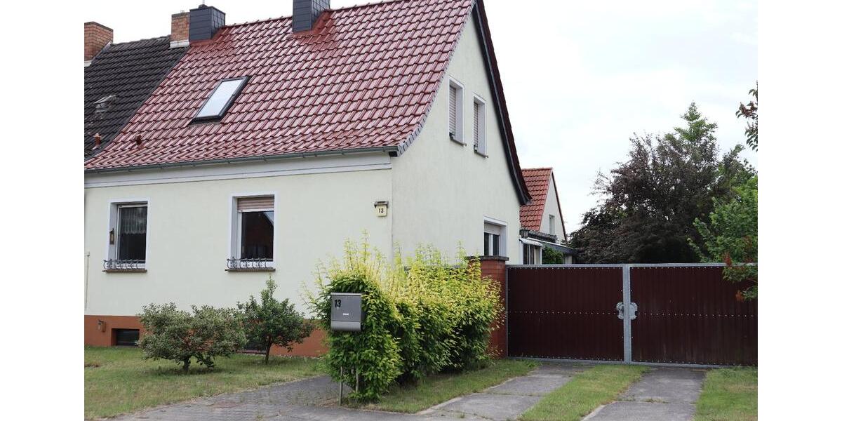 Reihenhaus Jüterbog - 7 Zimmer, 180 m&sup2;, 255.500&euro; | Angebot:25987608
