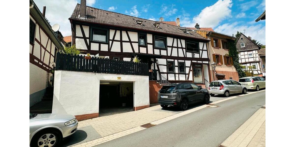 Einfamilienhaus Nidderau - 7.5 Zimmer, 180 m&sup2;, 330.000&euro; | Angebot:24716564