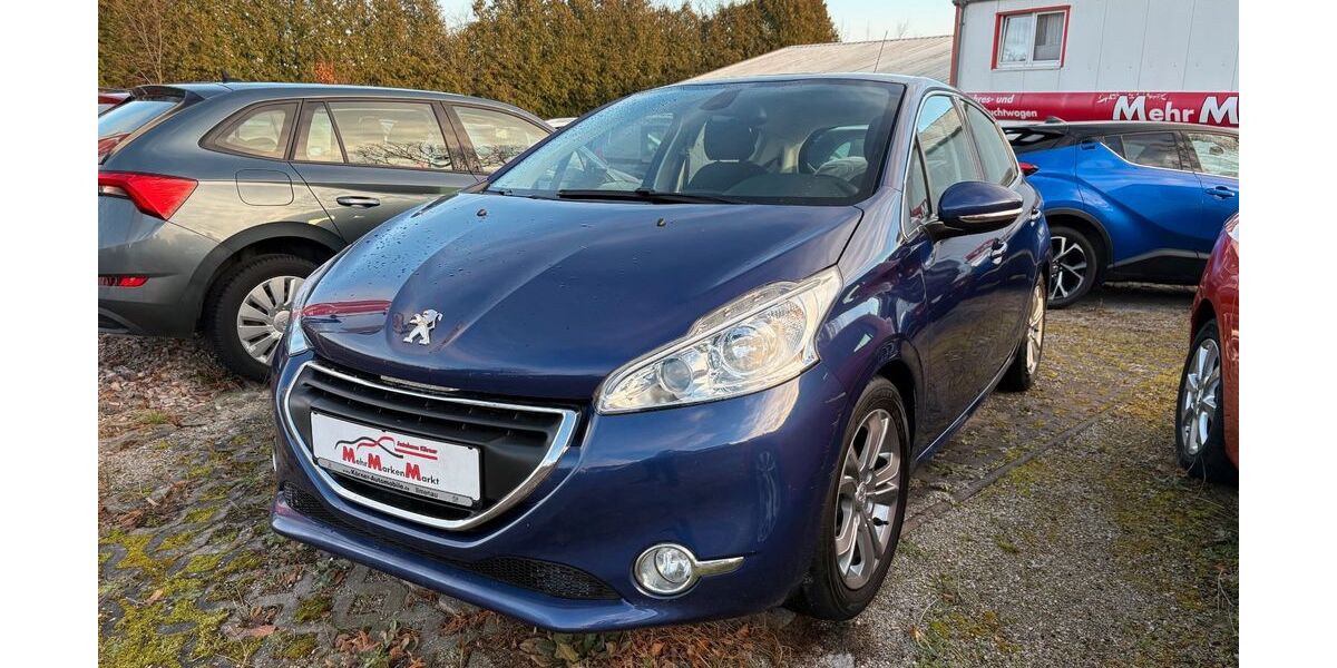 Peugeot 208 70.250 km 10.580 &euro; Ilmenau 98693