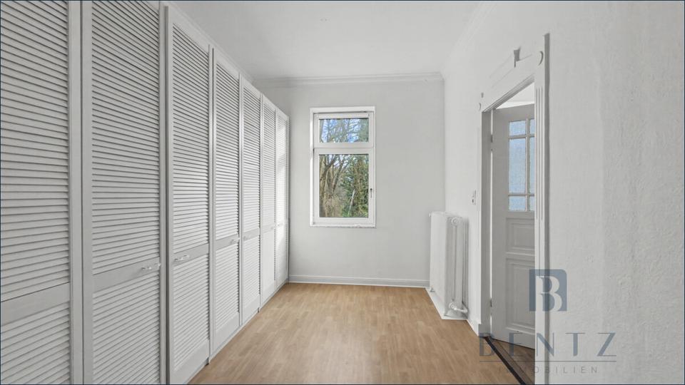 Etagenwohnung Bremerhaven Lehe - 5 Zimmer, 128 m&sup2;, 1.050&euro; | Angebot:24242278