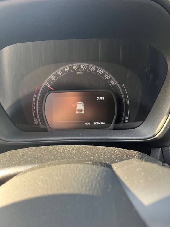 Aygo (X)
