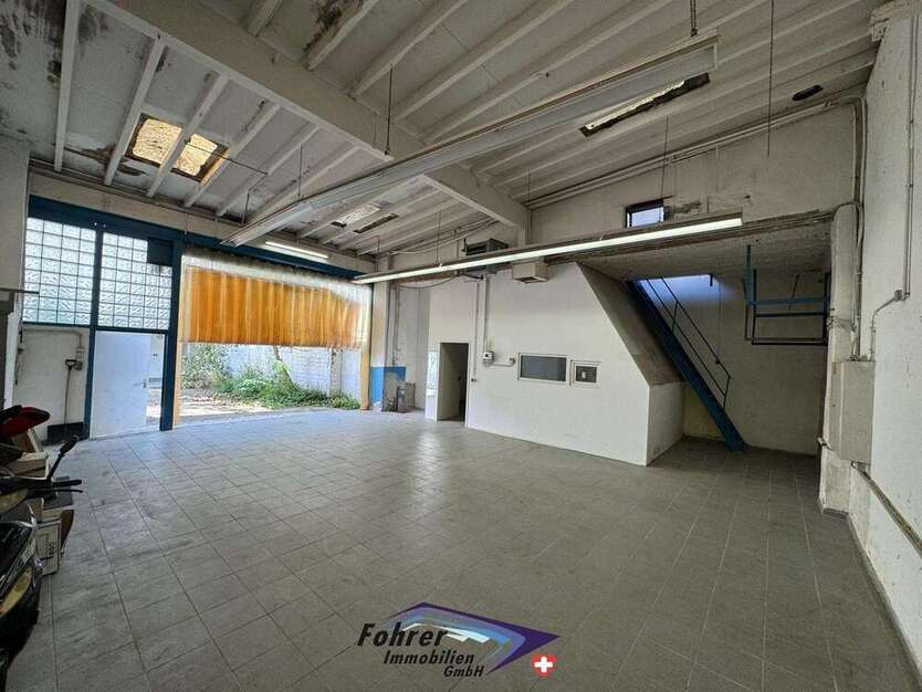 Haus zum Kaufen in Neuss 398.000 € 224 m²