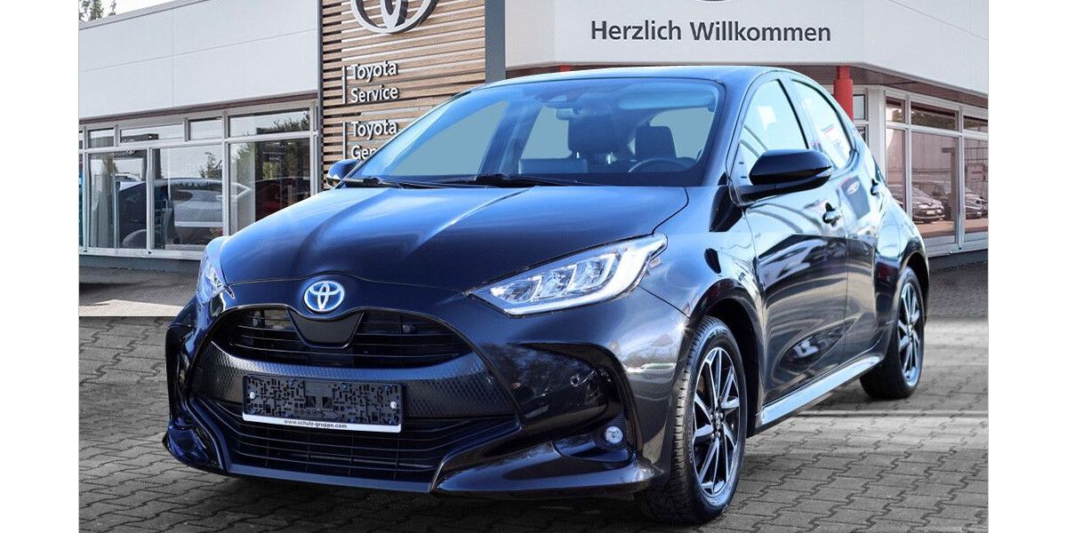 Toyota Yaris 49.035 km 17.990 &euro; Rathenow 14712