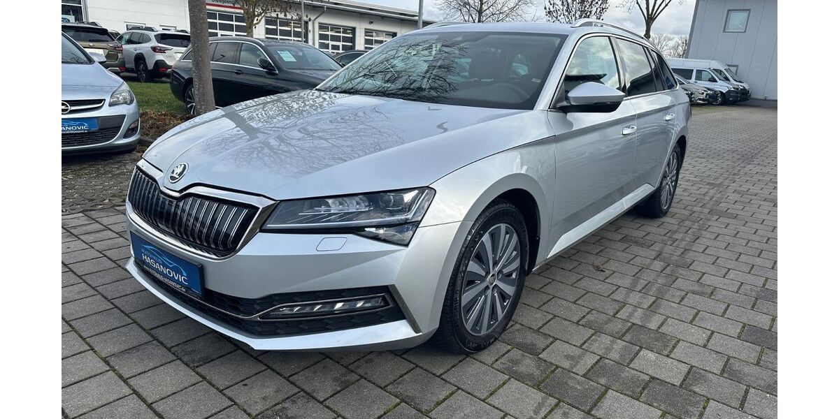 Skoda Superb 141.000 km 16.900 &euro; Dachau (bei München) 85221