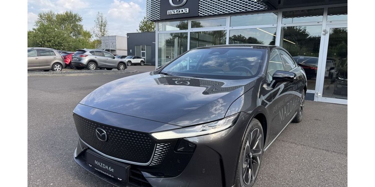 Mazda 6e 2.500 km 39.990 &euro; Magdeburg 39120