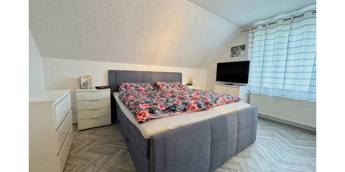 Mehrfamilienhaus, Wohnhaus Neuenhaus - 8 Zimmer, 237 m&sup2;, 599.900&euro; | Angebot:26188265
