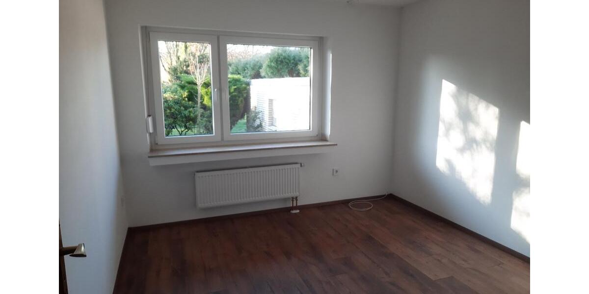 Haus EG Wohnung 140 m2 mit Garten in Rommerskirchen 5 zimmer
