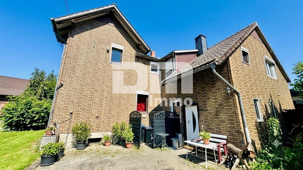 Charmantes EinfamilienhausResthof mit viel Platz, modernisierter Technik und idyllischem Garten - Einfamilienhaus Bad Gandersheim | Angebot:27207915