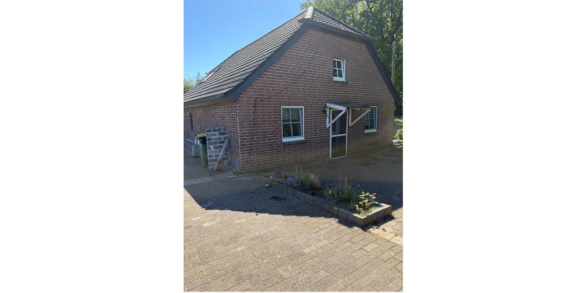 Einfamilienhaus Geldern - 4 Zimmer, 100 m&sup2;, 1.350&euro; | Angebot:26395180