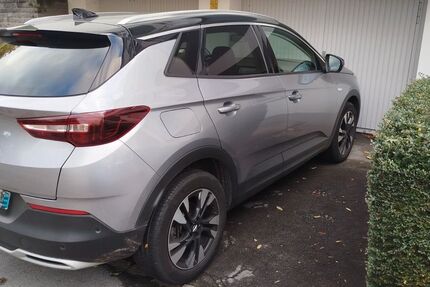 Opel Grandland (X) 53.000 km 25.900 € Wuppertal 42115