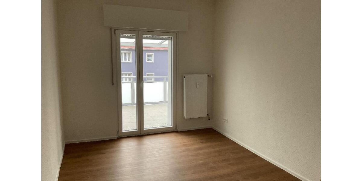 Etagenwohnung Esslingen am Neckar Oberesslingen - 4 Zimmer, 84 m&sup2;, 827&euro; | Angebot:25267036