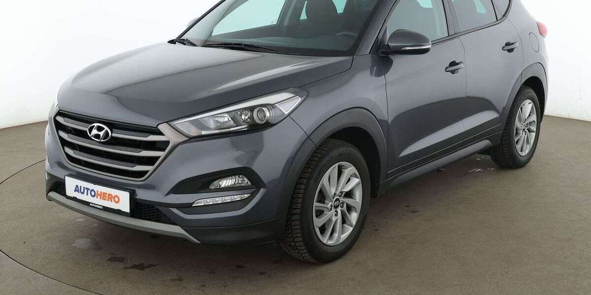 Hyundai TUCSON 96.732 km 14.790 &euro; Stuttgart 70195