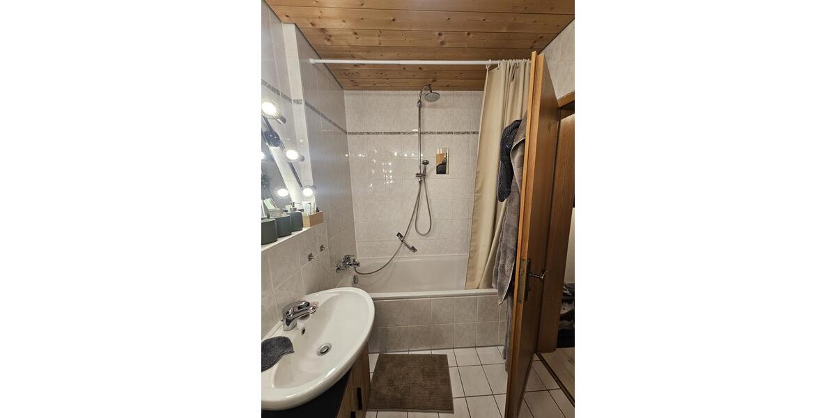 Dachgeschoßwohnung Peißenberg - 3 Zimmer, 79 m&sup2;, 355.000&euro; | Angebot:26876842