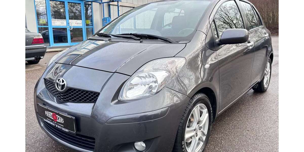 Toyota Yaris 137.000 km 5.499 &euro; Essingen 73457
