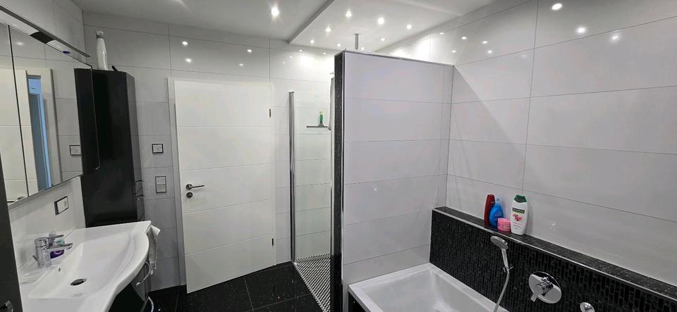 Etagenwohnung Gießen Wieseck - 4 Zimmer, 150 m&sup2;, 1.500&euro; | Angebot:26087557