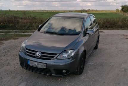 VW Golf Plus 146.000 km 3.100 € Klötze 38486