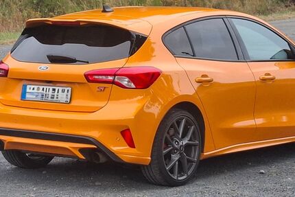 Ford Focus 44.500 km 23.500 &euro; Angelburg-Gönnern 35719