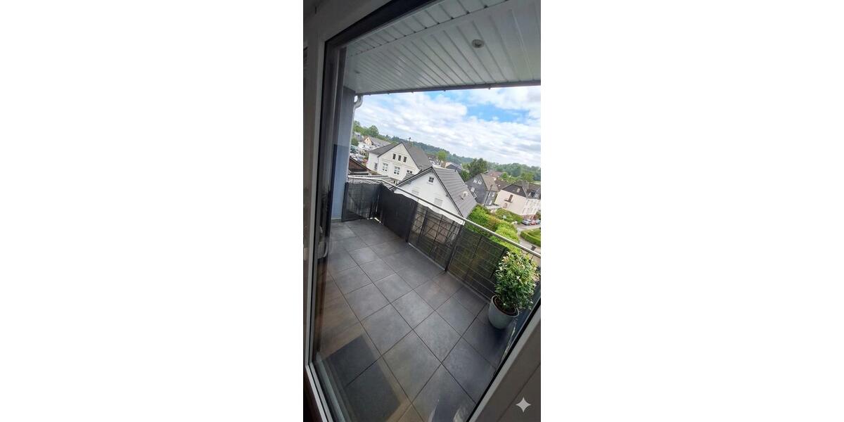 Erdgeschoßwohnung Gummersbach Hepel - 2 Zimmer, 100 m&sup2;, 320.000&euro; | Angebot:26865137