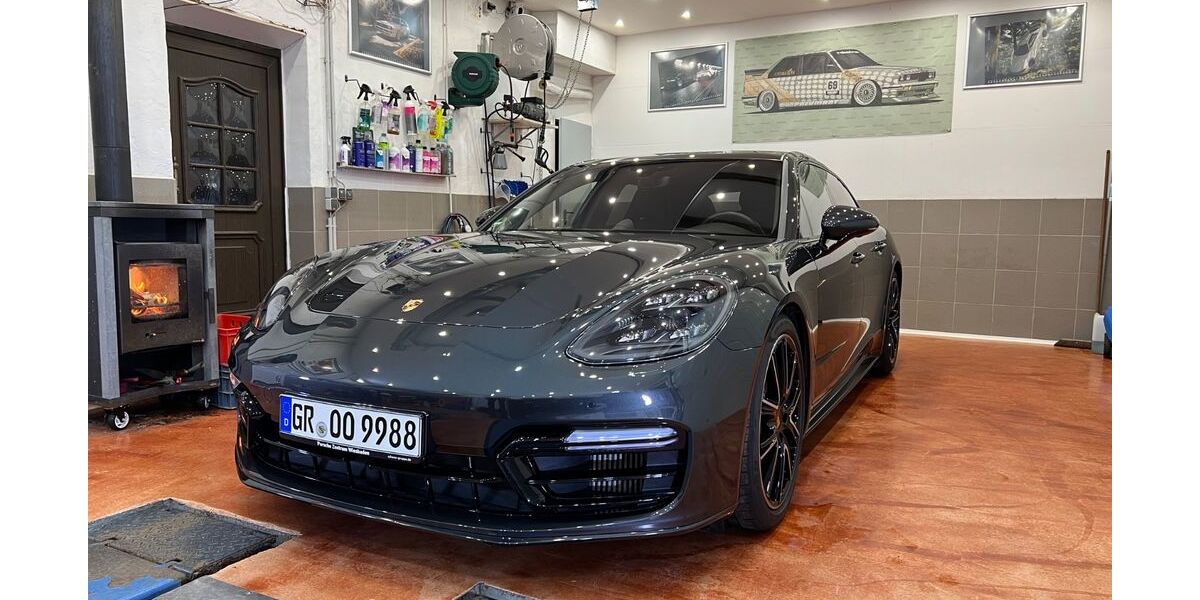 Porsche Panamera 17.930 km 76.900 &euro; Hirschfelde 02788