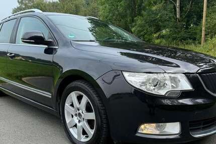 Skoda Superb 116.500 km 7.990 € Wuppertal 42389
