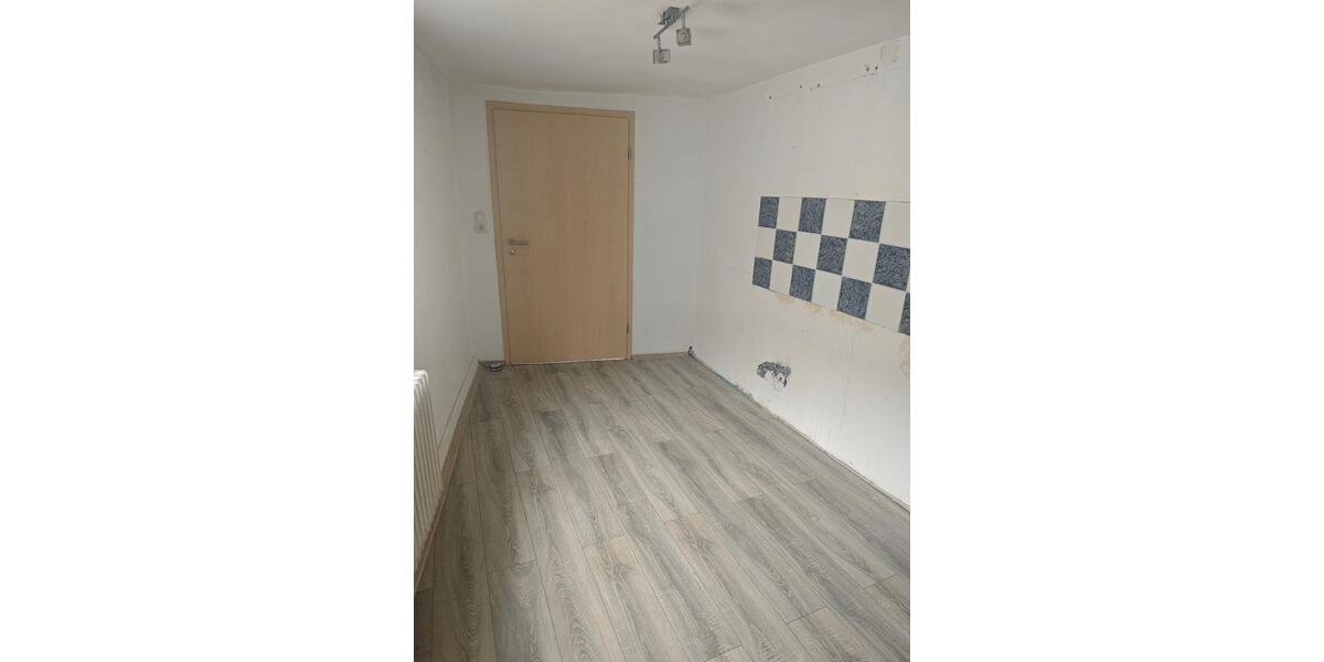 Reihenhaus Vilshofen an der Donau - 11 Zimmer, 93 m&sup2;, 225.000&euro; | Angebot:26321956