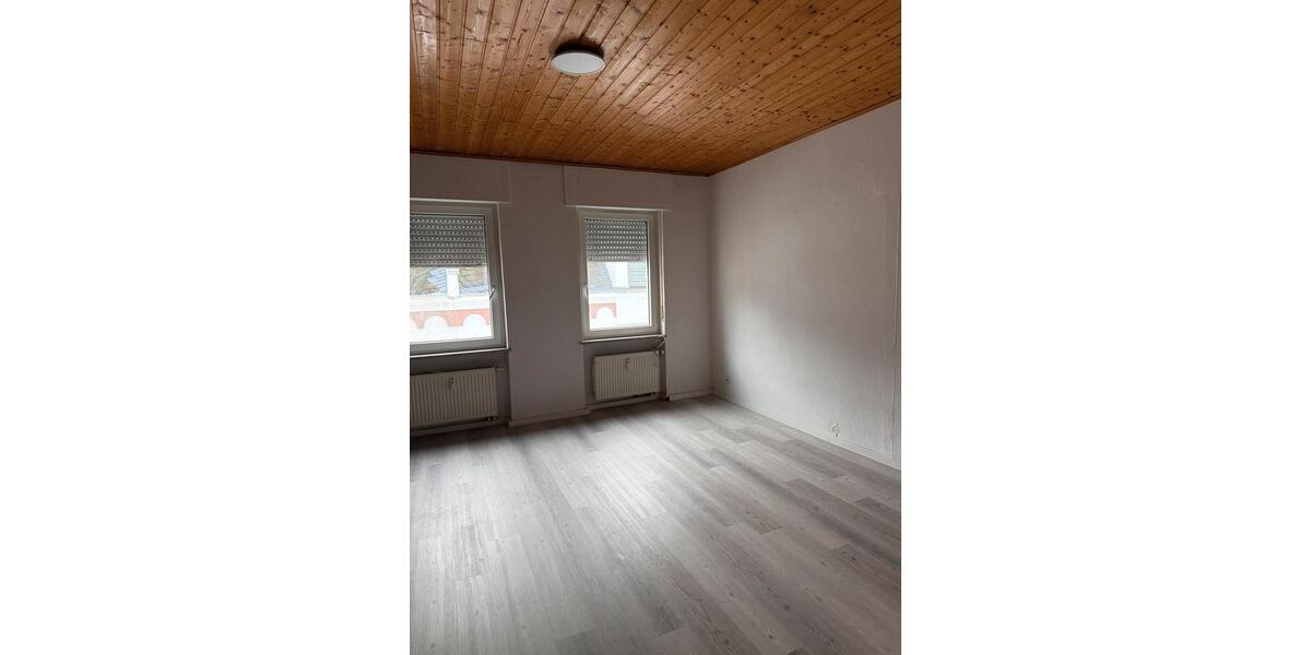 Etagenwohnung Vallendar - 3 Zimmer, 70 m&sup2;, 1.000&euro; | Angebot:25055485