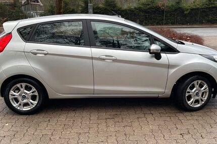 Ford Fiesta 98.000 km 6.200 &euro; Buchholz 21244