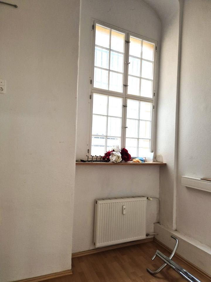 Schöner Laden zu vermieten zimmer