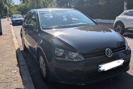 VW Golf 66.000 km 9.800 &euro; Frankfurt 60486