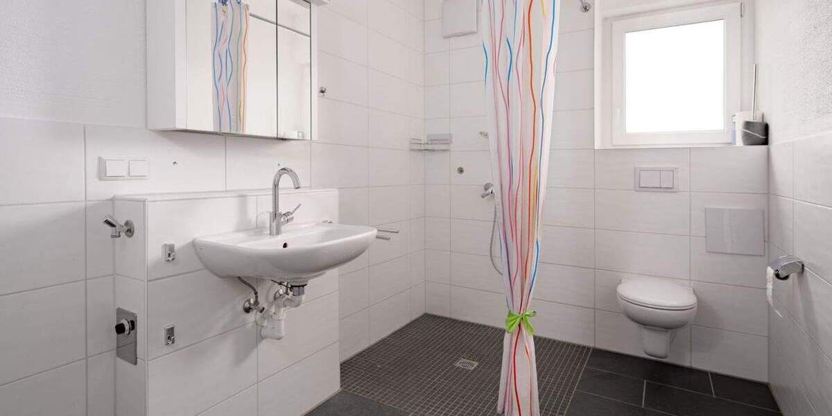 Etagenwohnung Sinsheim / Rohrbach Sinsheim - 3 Zimmer, 86 m&sup2;, 299.000&euro; | Angebot:25696833