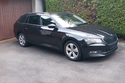 Skoda Superb 365.000 km 9.100 &euro; Bad Berneck 95460