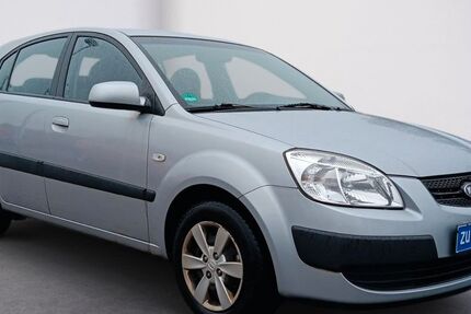 Kia Rio 158.420 km 2.500 &euro; Olpe 57462