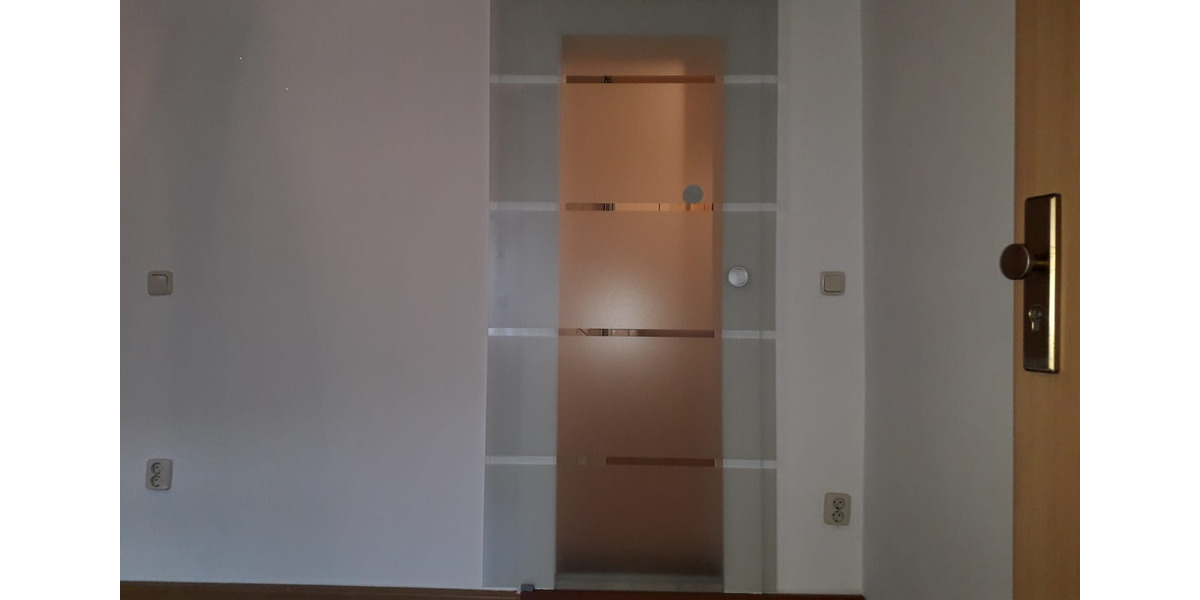 Erdgeschoßwohnung Eisenberg - 2 Zimmer, 38 m&sup2;, 290&euro; | Angebot:26374843