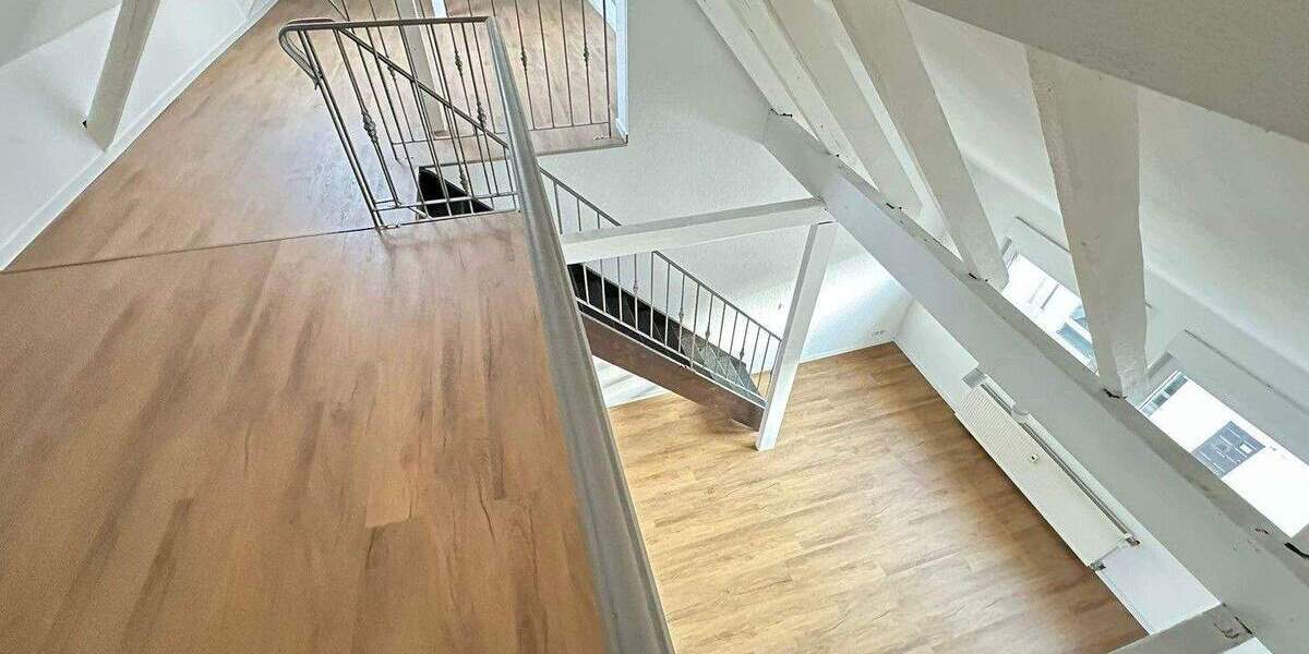 Etagenwohnung Essen Huttrop - 3 Zimmer, 96 m&sup2;, 990&euro; | Angebot:24860521