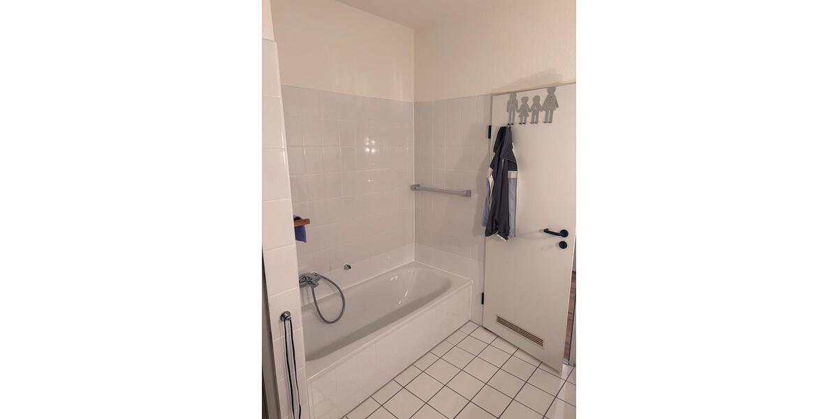 Erdgeschoßwohnung Amelinghausen - 3 Zimmer, 90 m&sup2;, 930&euro; | Angebot:26033174