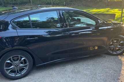 Ford Focus 83.500 km 16.400 € Bad Bentheim 48455