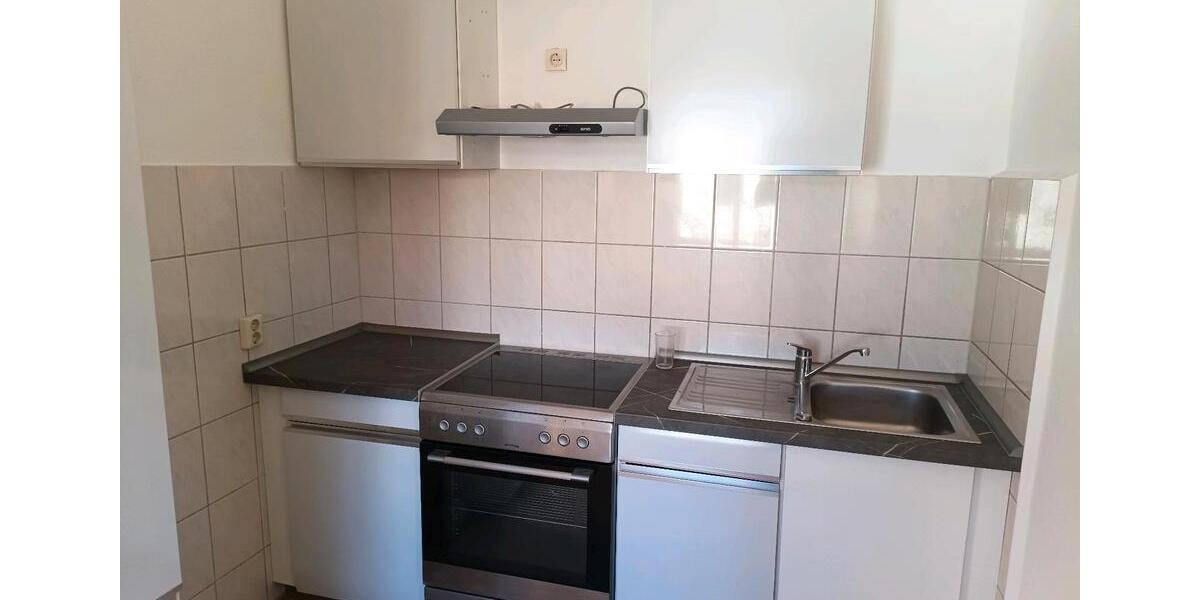 Etagenwohnung Güstrow - 3 Zimmer, 74 m&sup2;, 575&euro; | Angebot:26383757