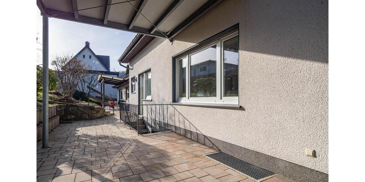 Etagenwohnung Meschede - 3 Zimmer, 82 m&sup2;, 450&euro; | Angebot:25781061