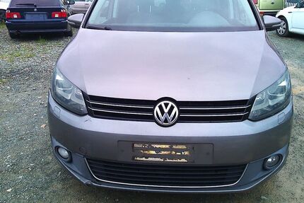 VW Touran 239.000 km 4.000 &euro; Plauen 08523