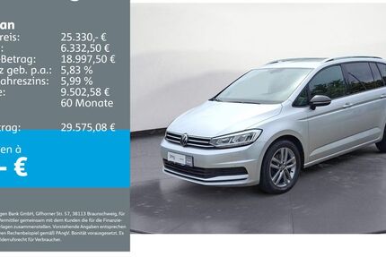 VW Touran 74.348 km 24.860 &euro; Freiburg 79115