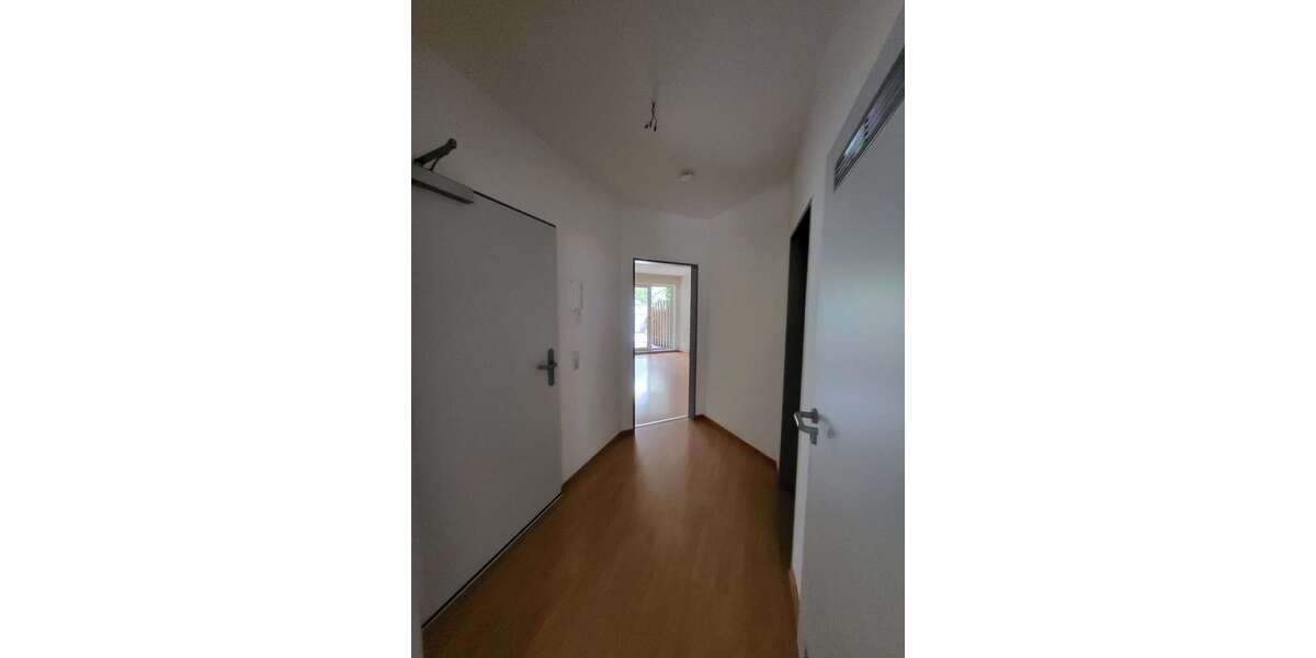 ruhige Erdgeschosswohnung mit Terrasse zum Innenhof *ab sofort verfügbar* 2 zimmer