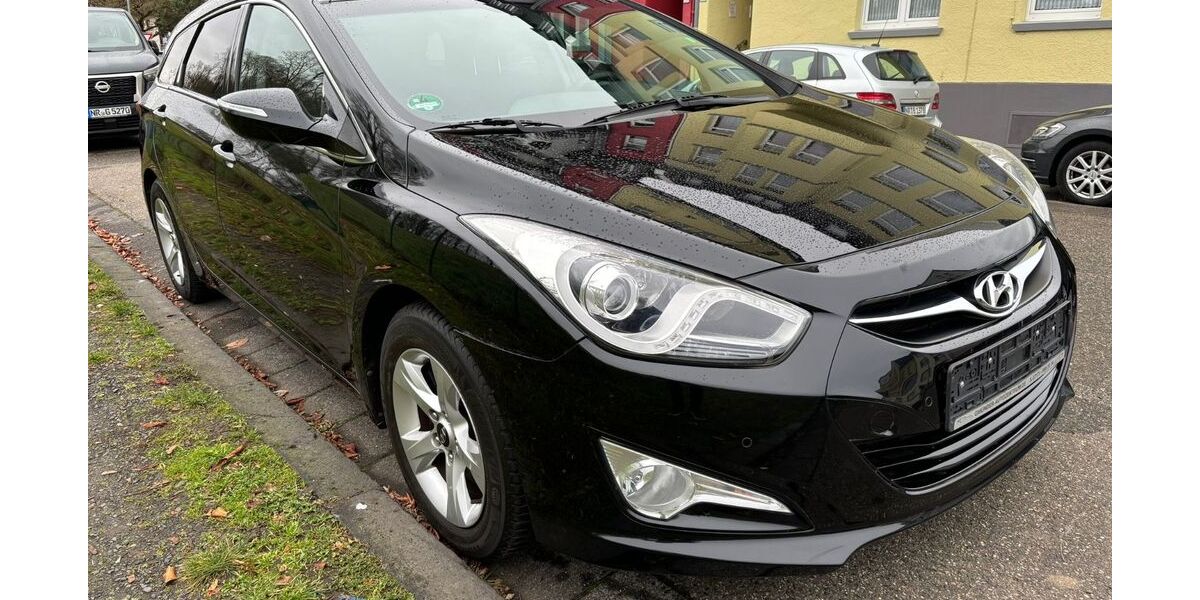 Hyundai i40 170.000 km 3.990 &euro; Neuwied 56564