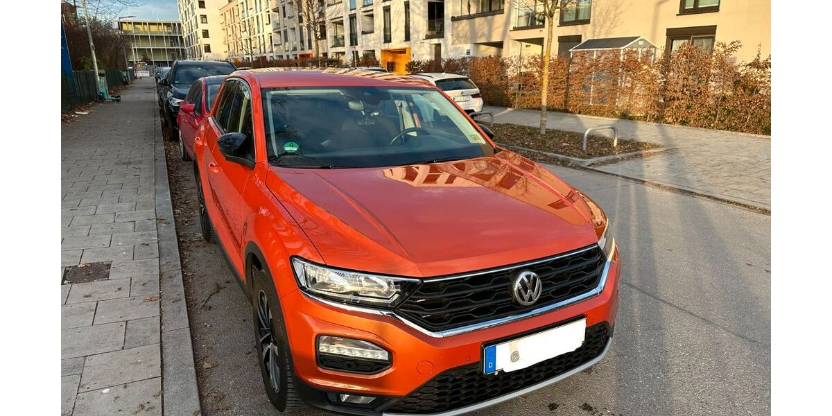 VW T-Roc 56.500 km 22.900 € München 81245