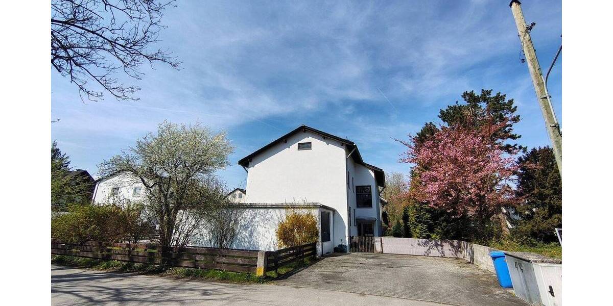 Mehrfamilienhaus, Wohnhaus Gröbenzell - 7 Zimmer, 230 m&sup2;, 1.450.000&euro; | Angebot:26639603